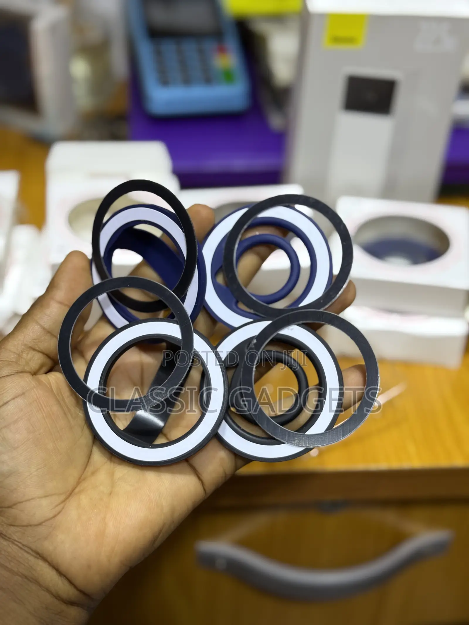 Dual-Sided Magnetic Ring Pop Socket Silicon Holder for Phones