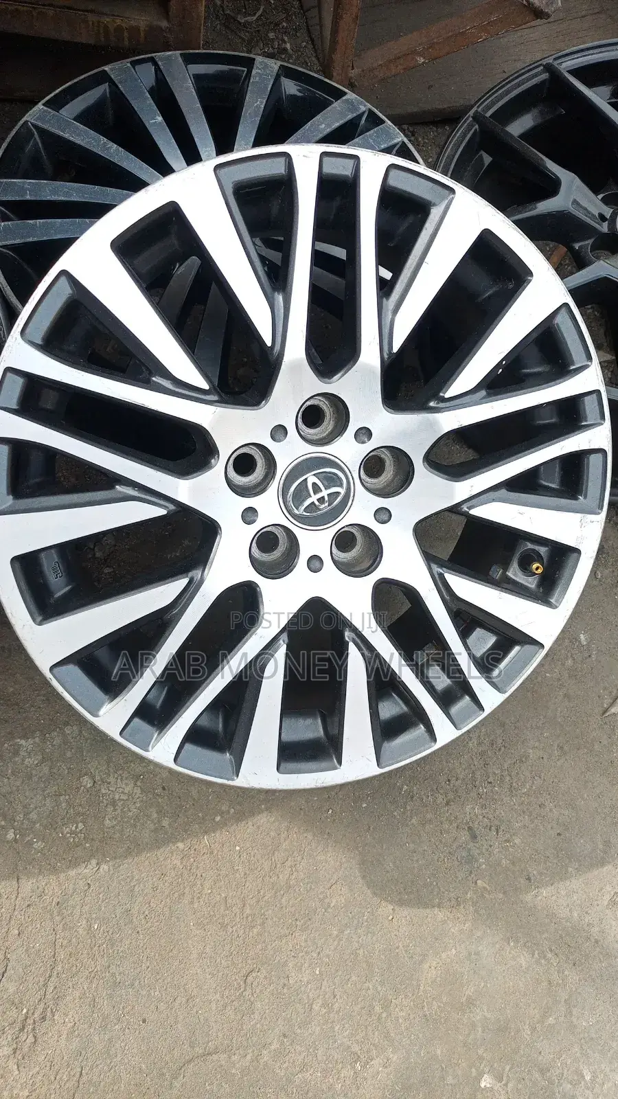 Factory Toyota 18 Inch Alloy Wheels Hi Quality Standard