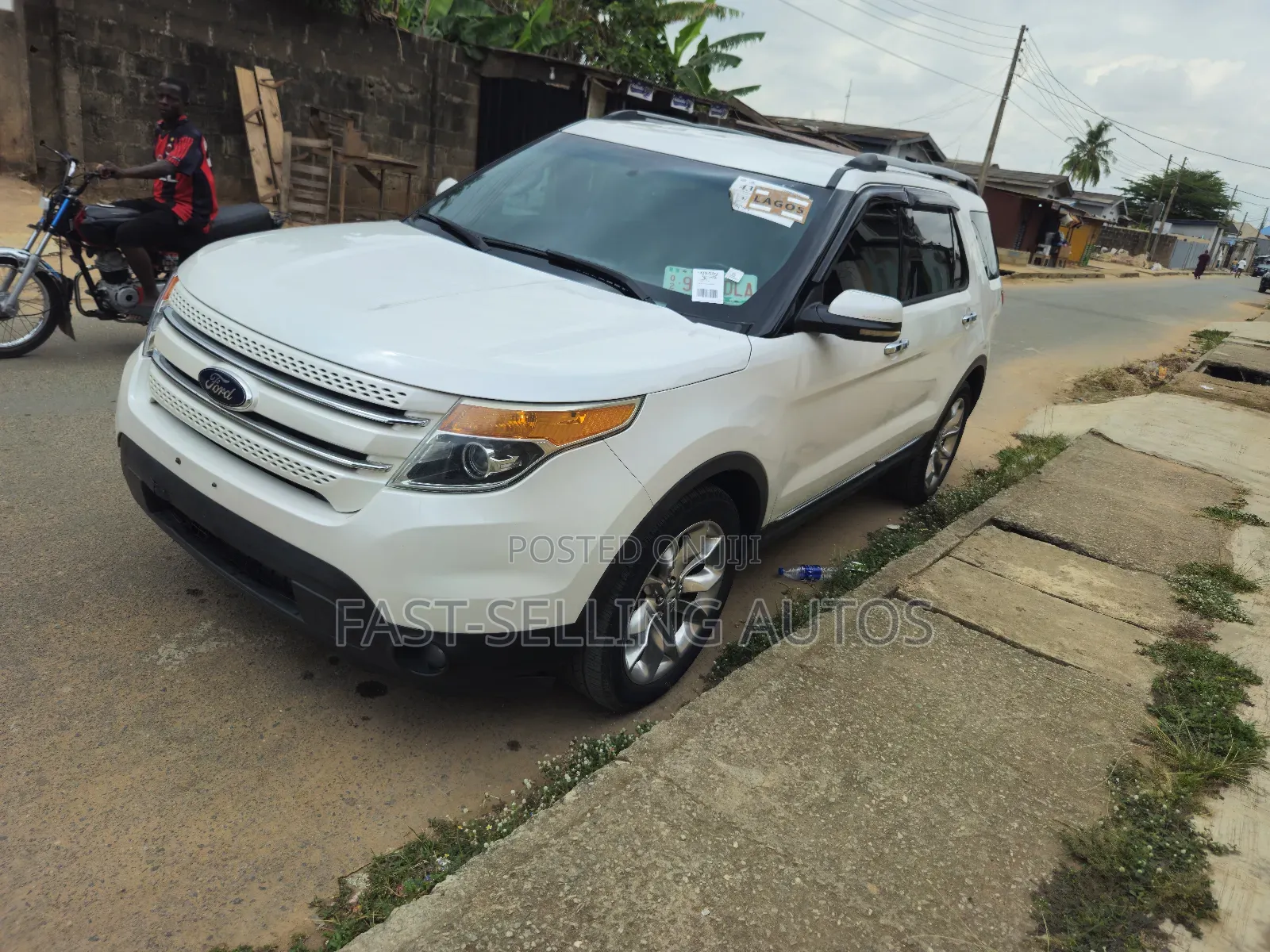 Ford Explorer Limited 4dr FWD (2.0L 4cyl 6A) 2013 White