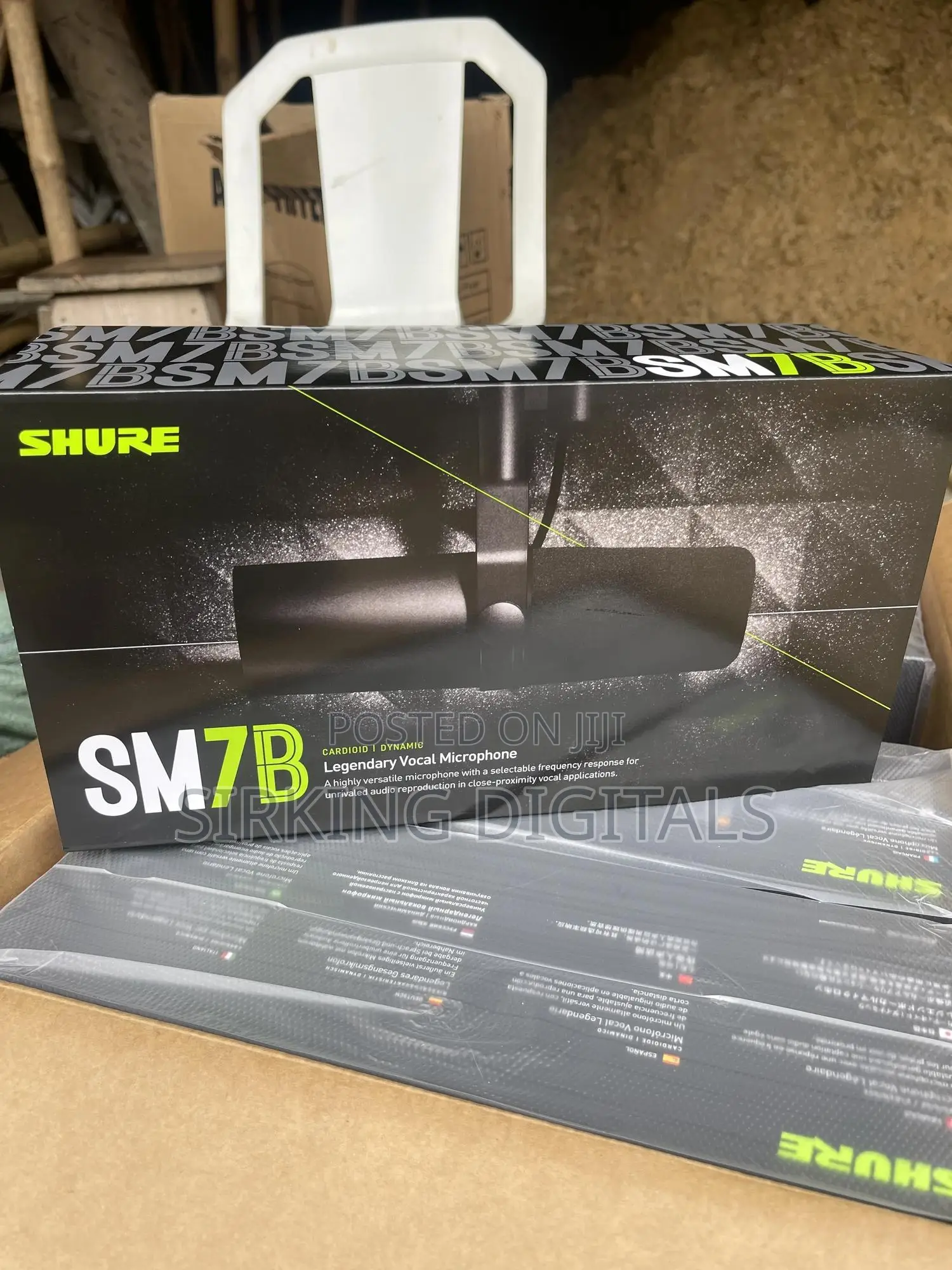 Shure Sm 7b Dynamic Studio Microphone