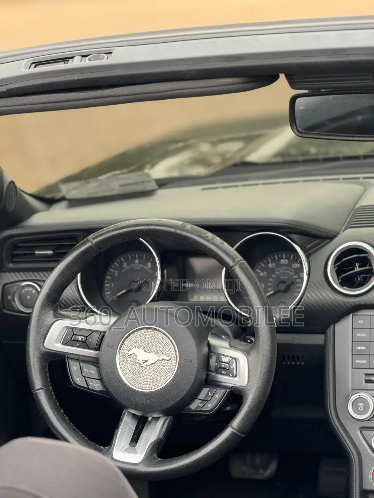 Ford Mustang V6 Fastback 2016 Black