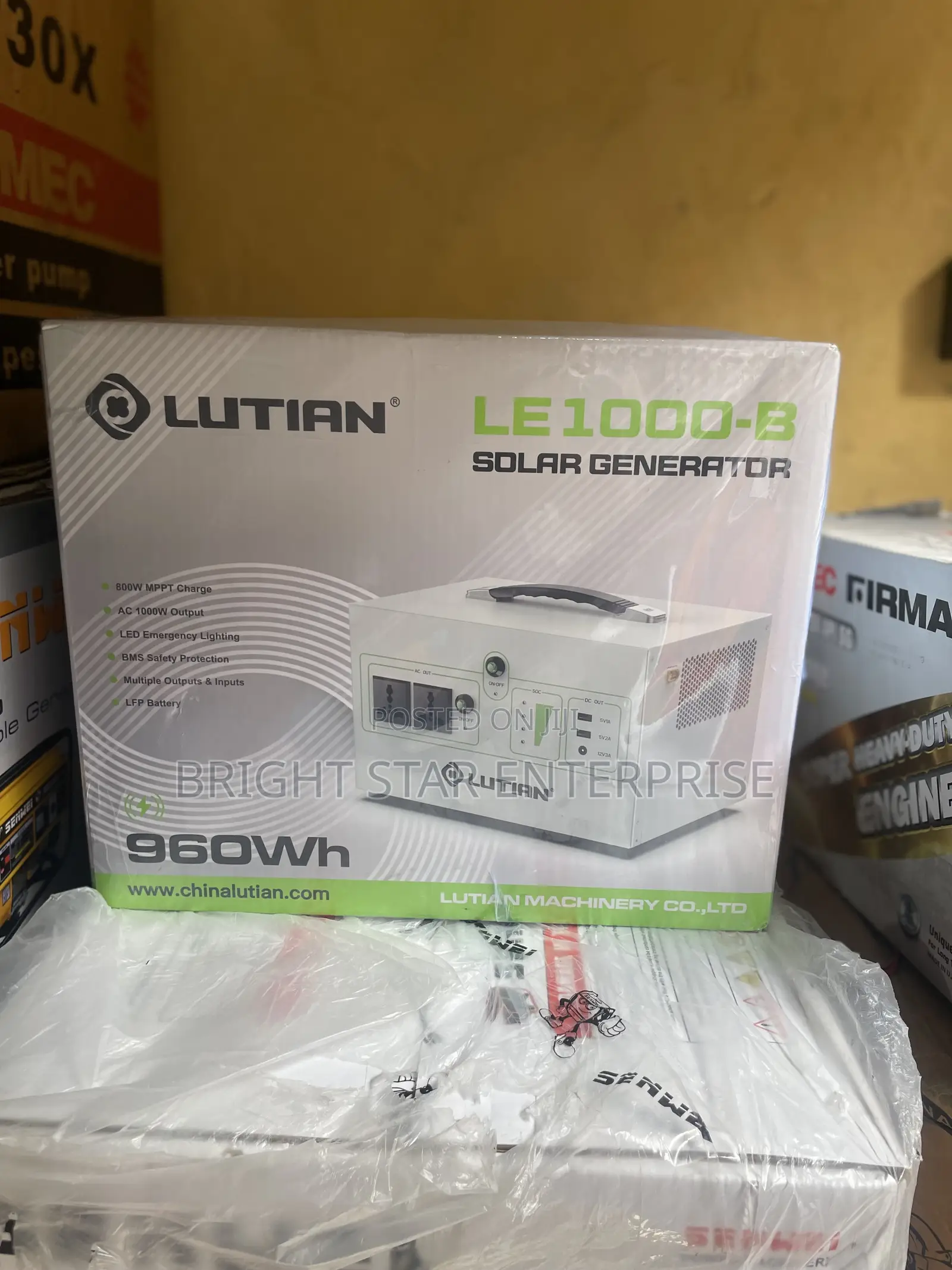 Lutian Solar Generator With Panel 960h 24v 220w
