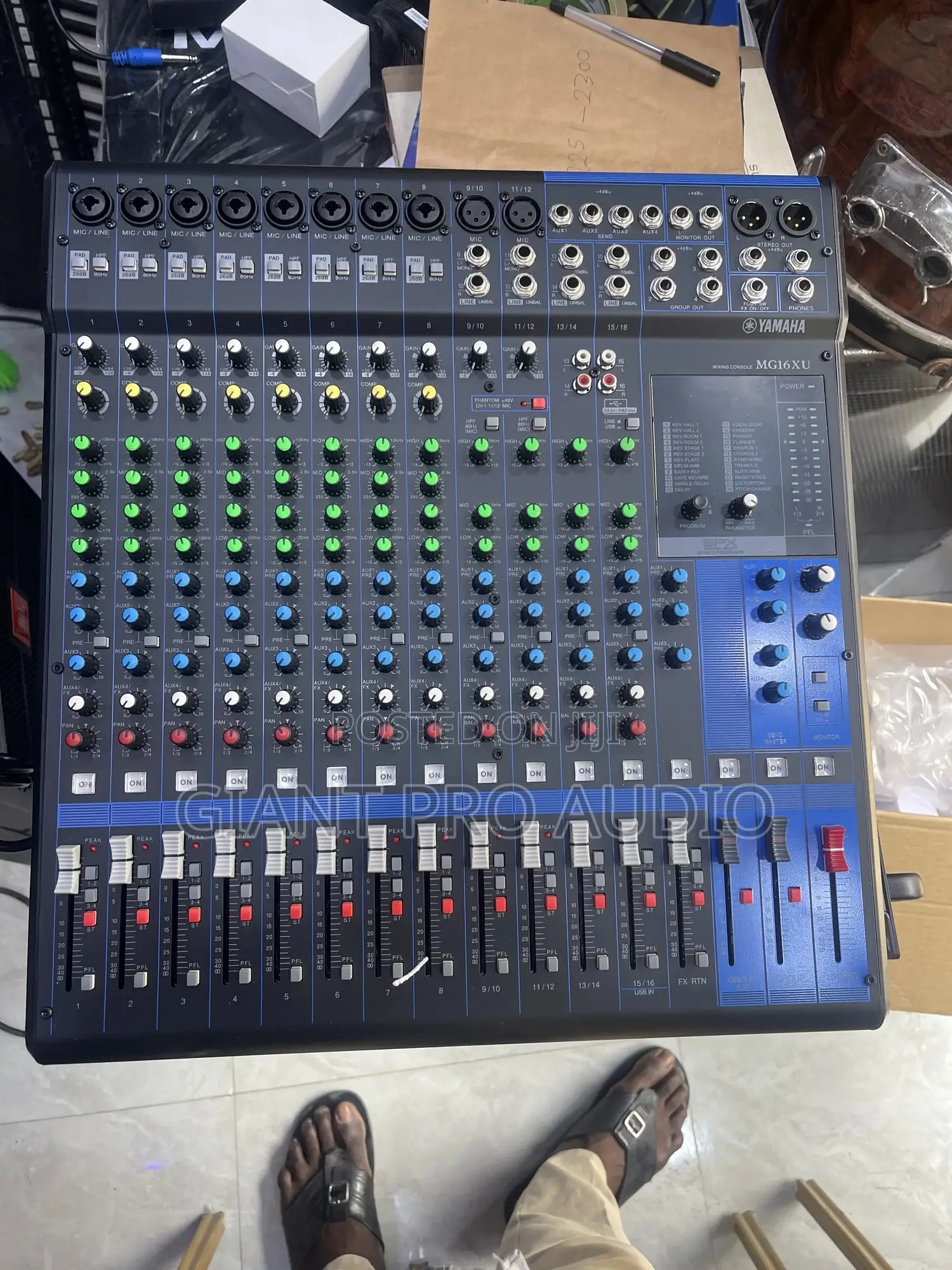 Yamaha Mg16xu 16 Channel Mixer