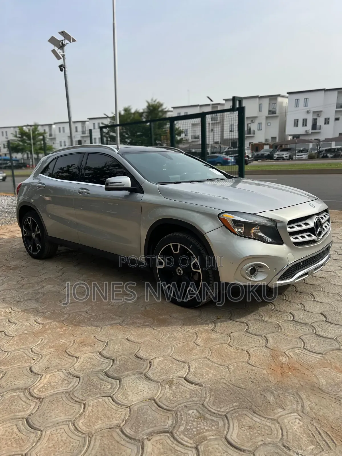 Mercedes-Benz GLA 250 2017 Gray