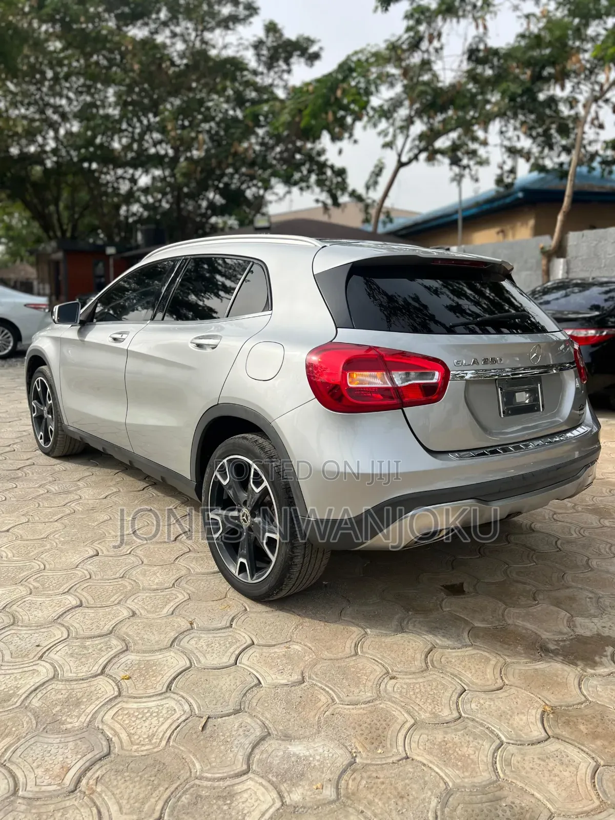 Mercedes-Benz GLA 250 2017 Gray