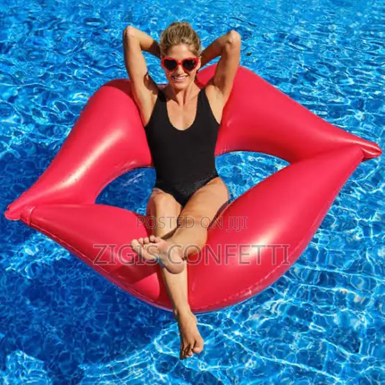 Lip Floater
