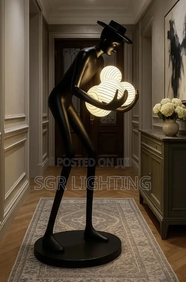 Nordic Humanoid Floor Lamp Sculpture Design Exhibition Hall Decoration