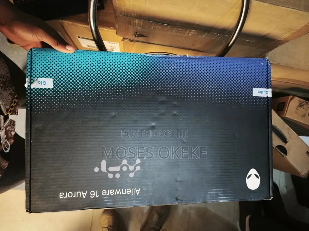 New Laptop Alienware 16x Aurora 32GB Intel Core Ultra 9 SSD 1T