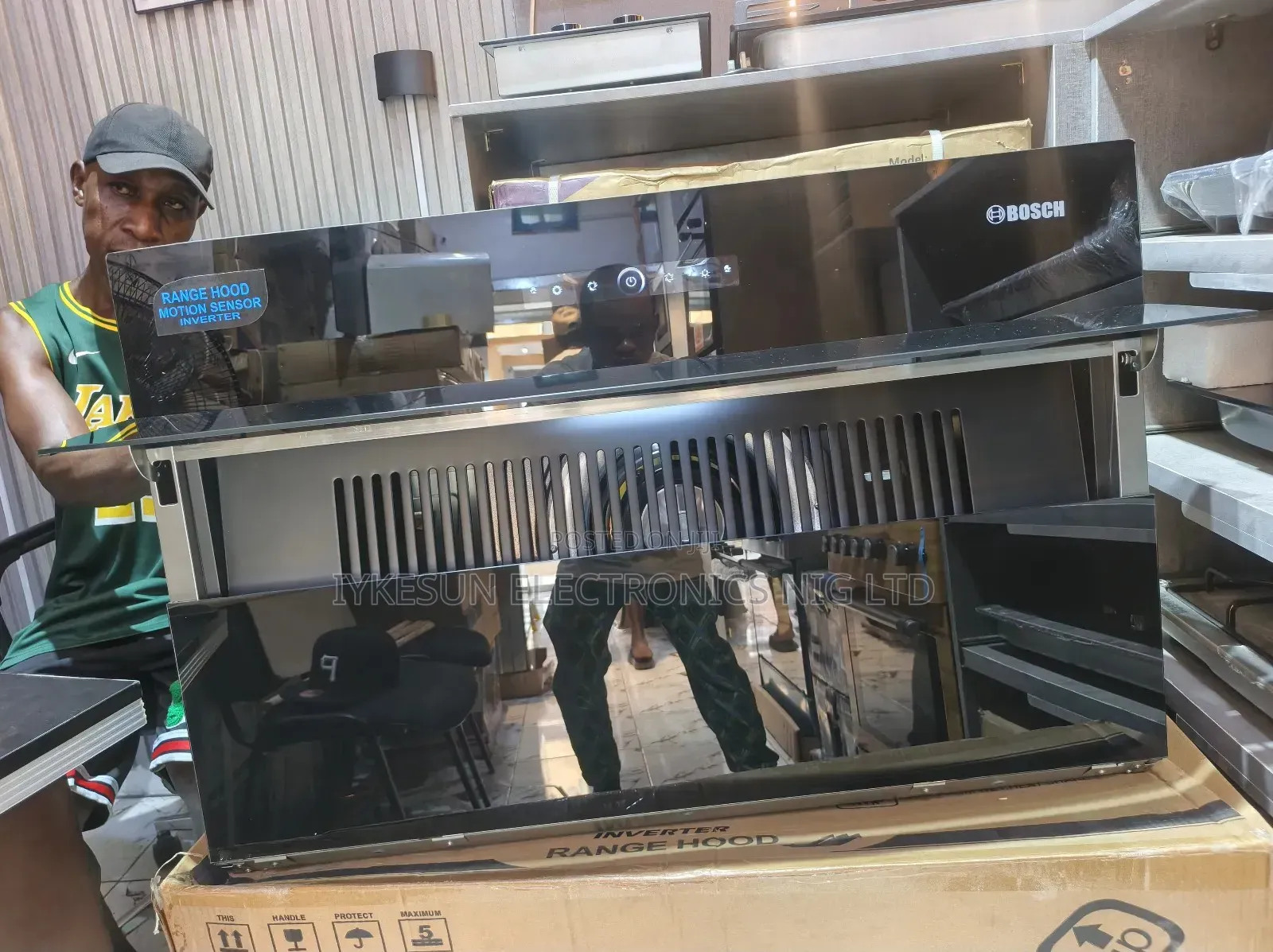 Original Bosch Powerful 90cm Automatic Inverter Heat Extractor Copper