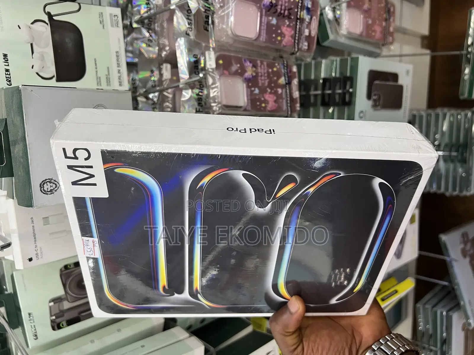 New Apple iPad (2025) 256 GB