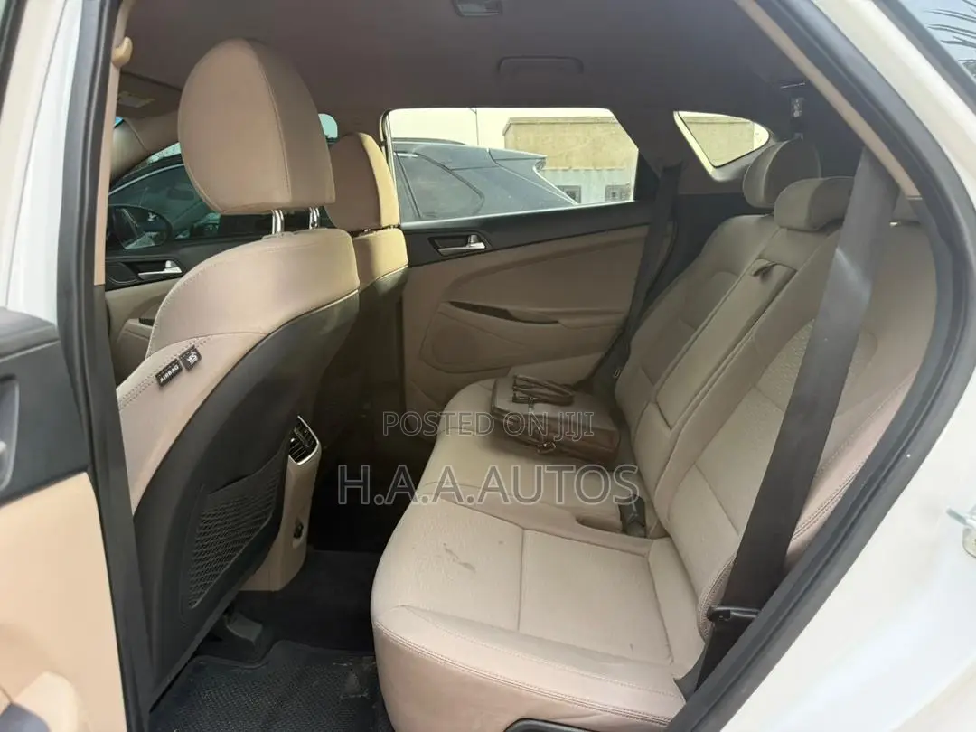 Hyundai Tucson 2019 White