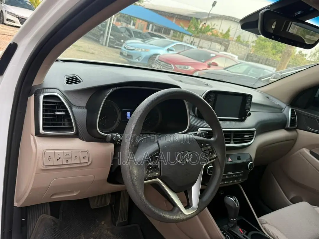 Hyundai Tucson 2019 White