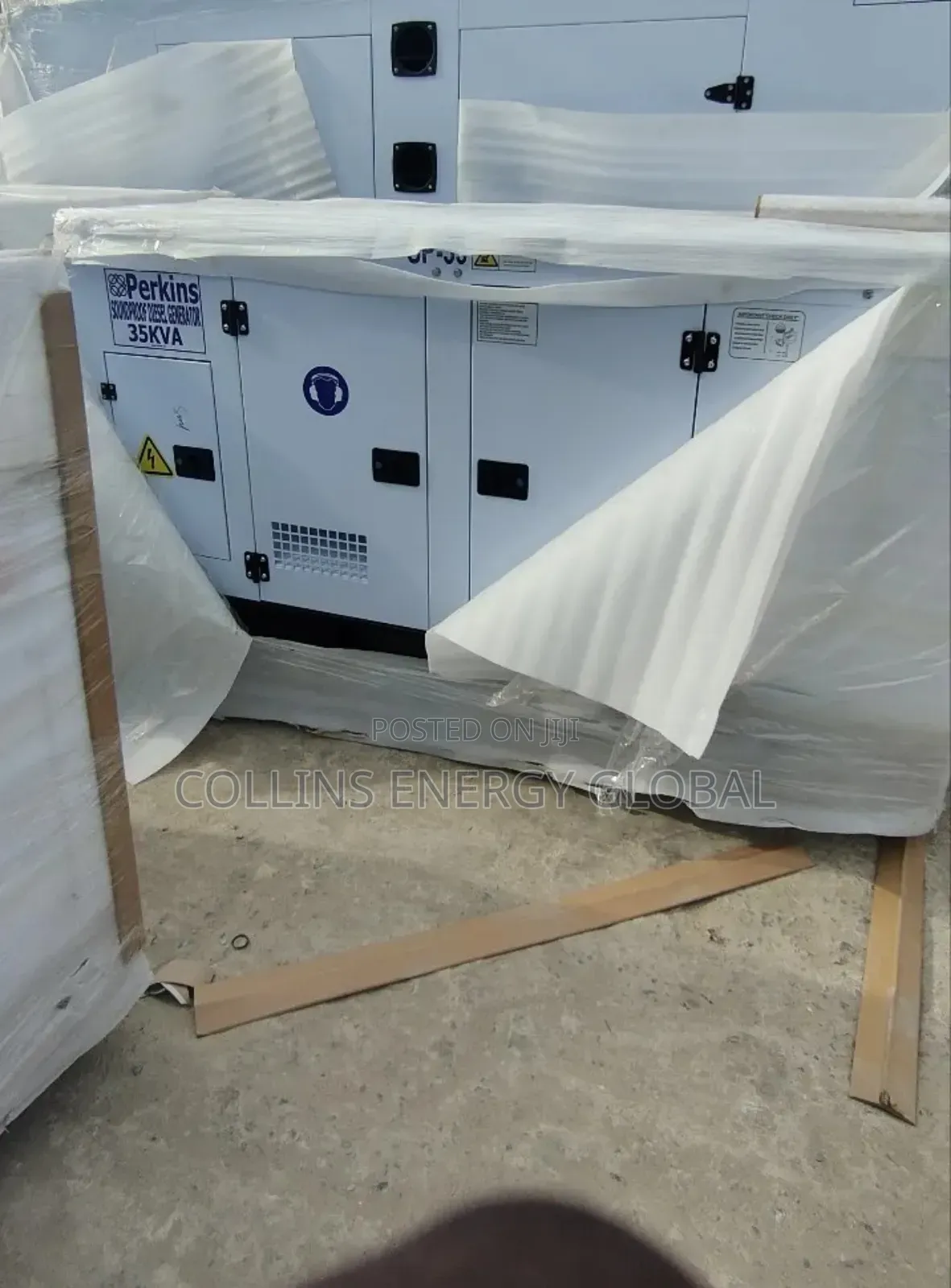 35kva Brand New Uk Perkins Soundproof Copper Coil Generator