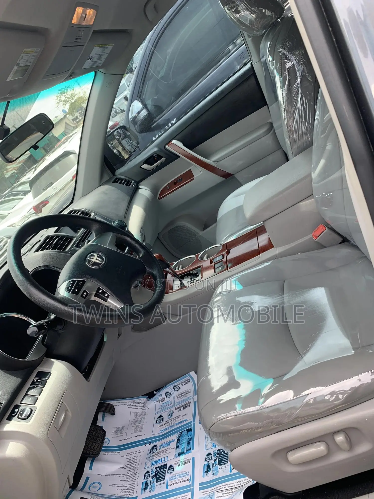 Toyota Highlander Limited 2012 Gray
