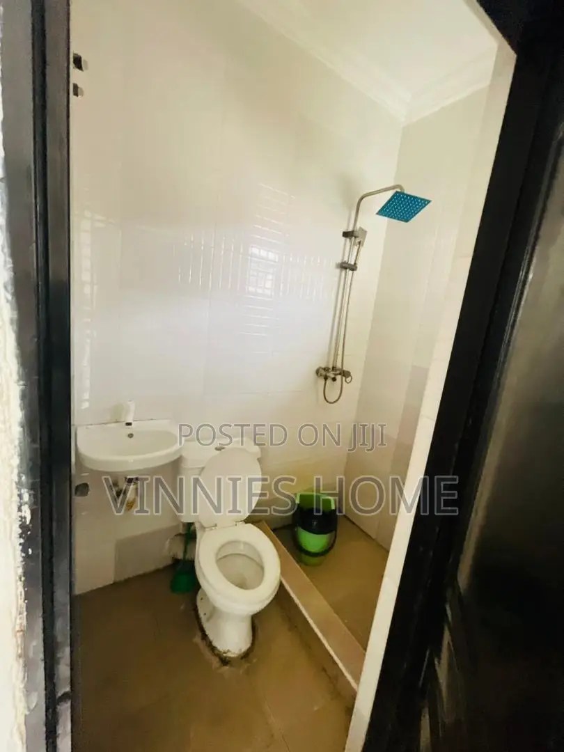 2bdrm Block of Flats in Ikota for rent