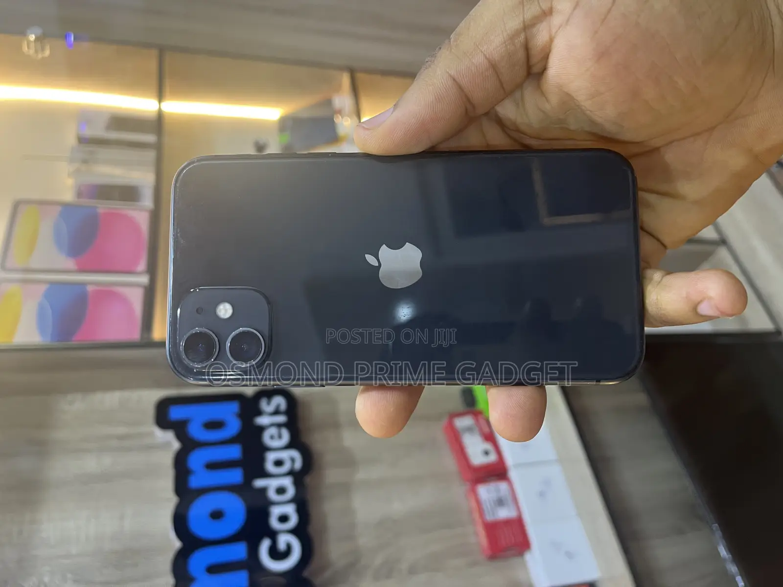 Apple iPhone 11 64 GB Black