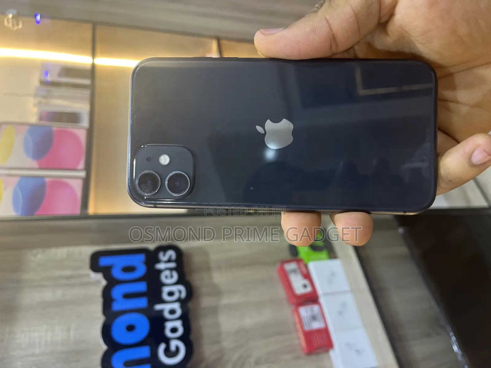 Apple iPhone 11 64 GB Black