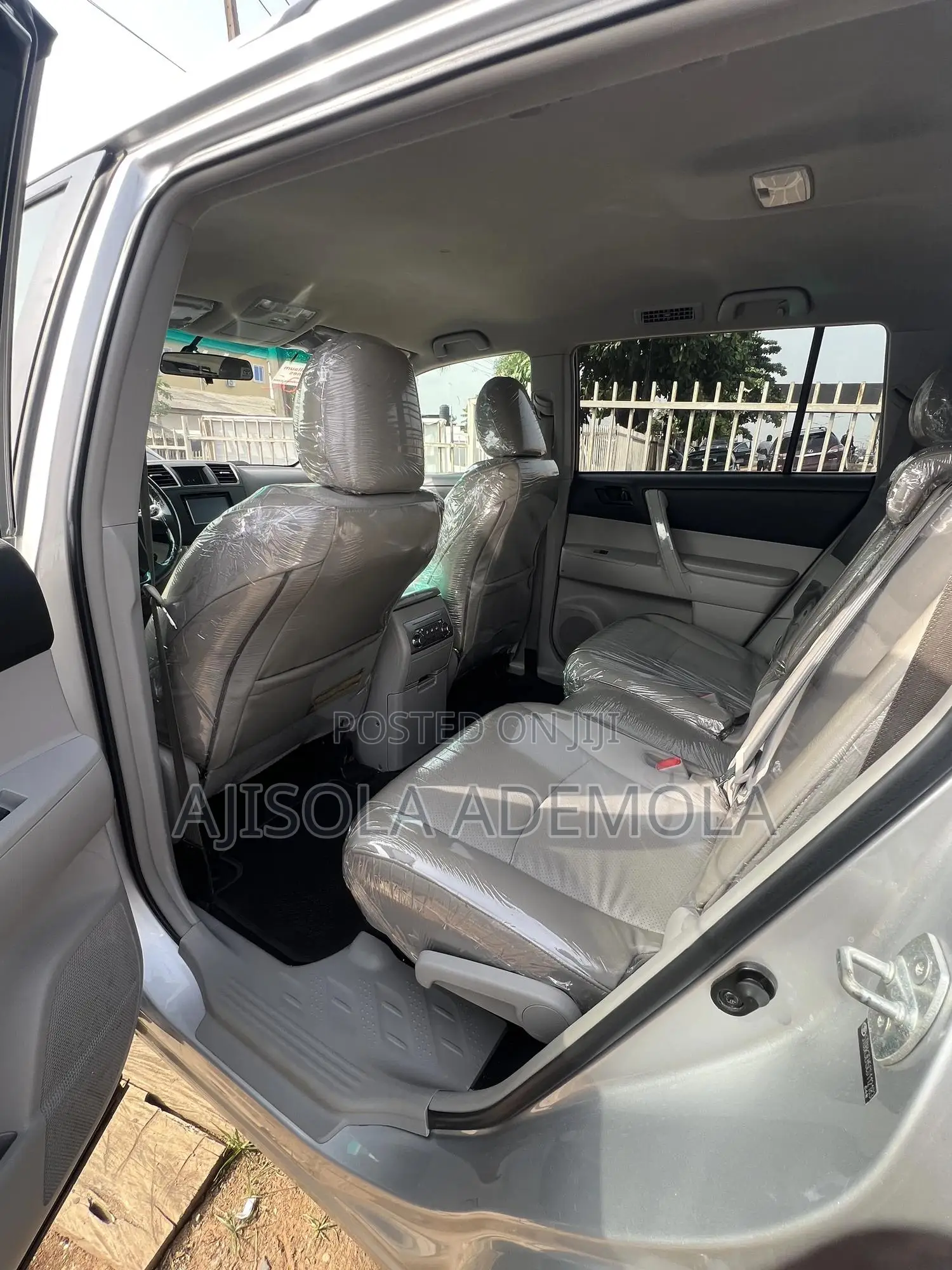 Toyota Highlander Limited 2012 Silver