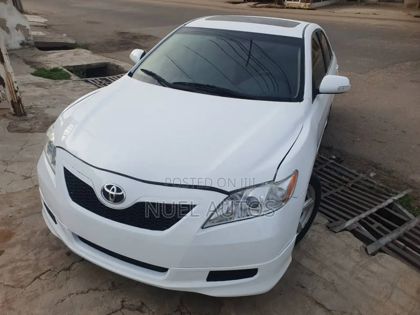 Toyota Camry SE 4dr Sedan (2.4L 4cyl 5A) 2007 White