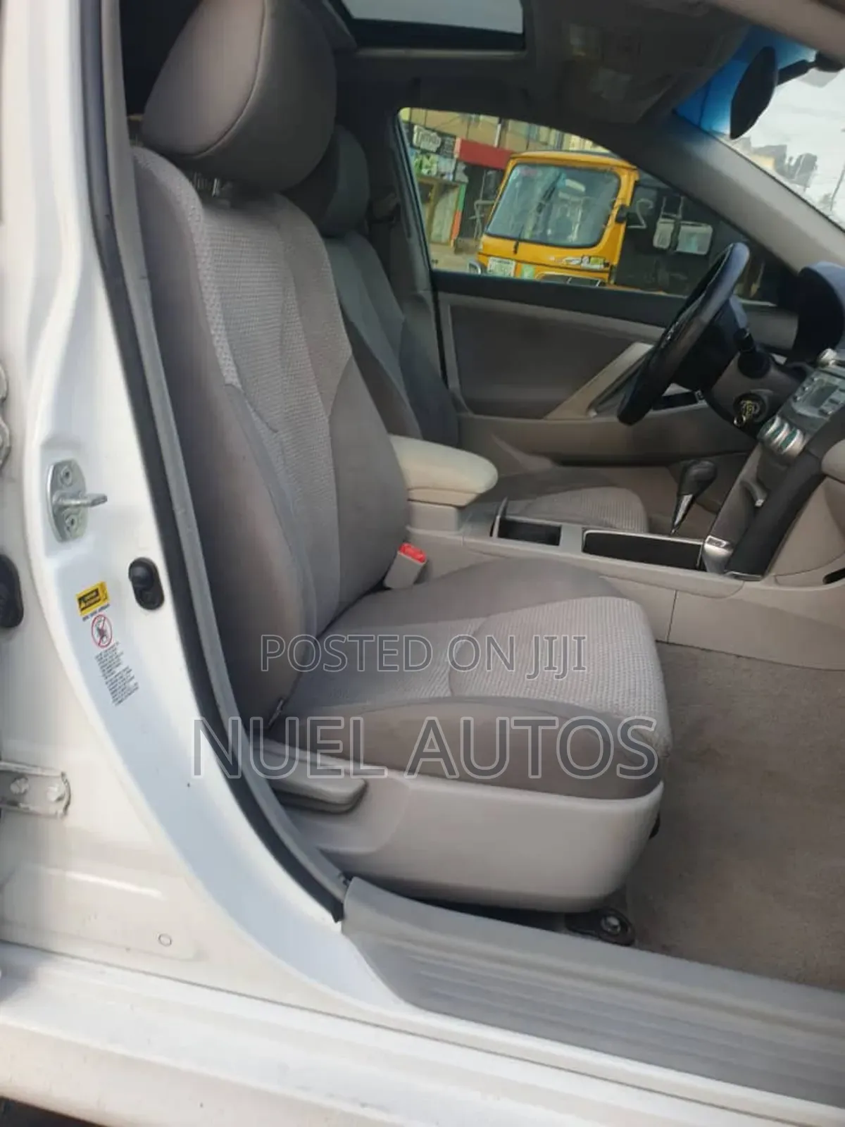 Toyota Camry SE 4dr Sedan (2.4L 4cyl 5A) 2007 White