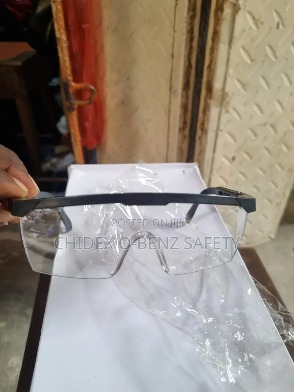 Clear Spectacle Safety Glass