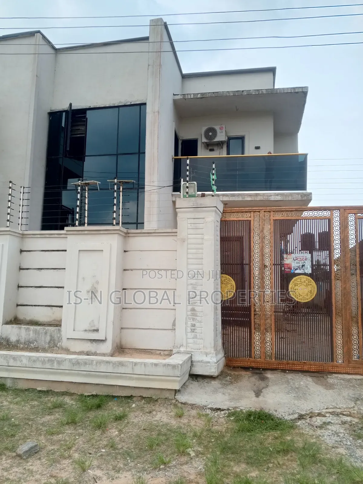 5bdrm House in Warri for sale