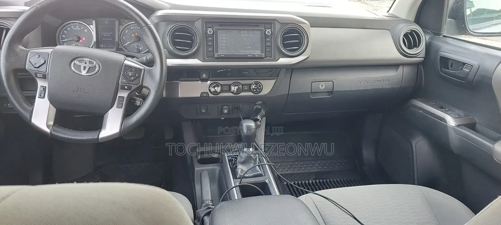 Toyota Tacoma SR5 2017 Gray