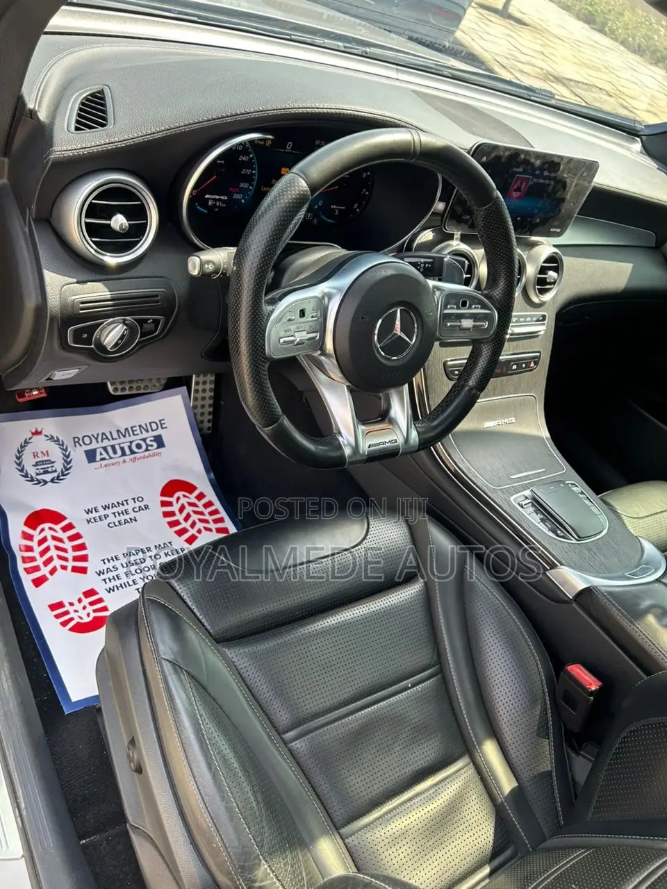 Mercedes-Benz GLC-Class 2021 Gold