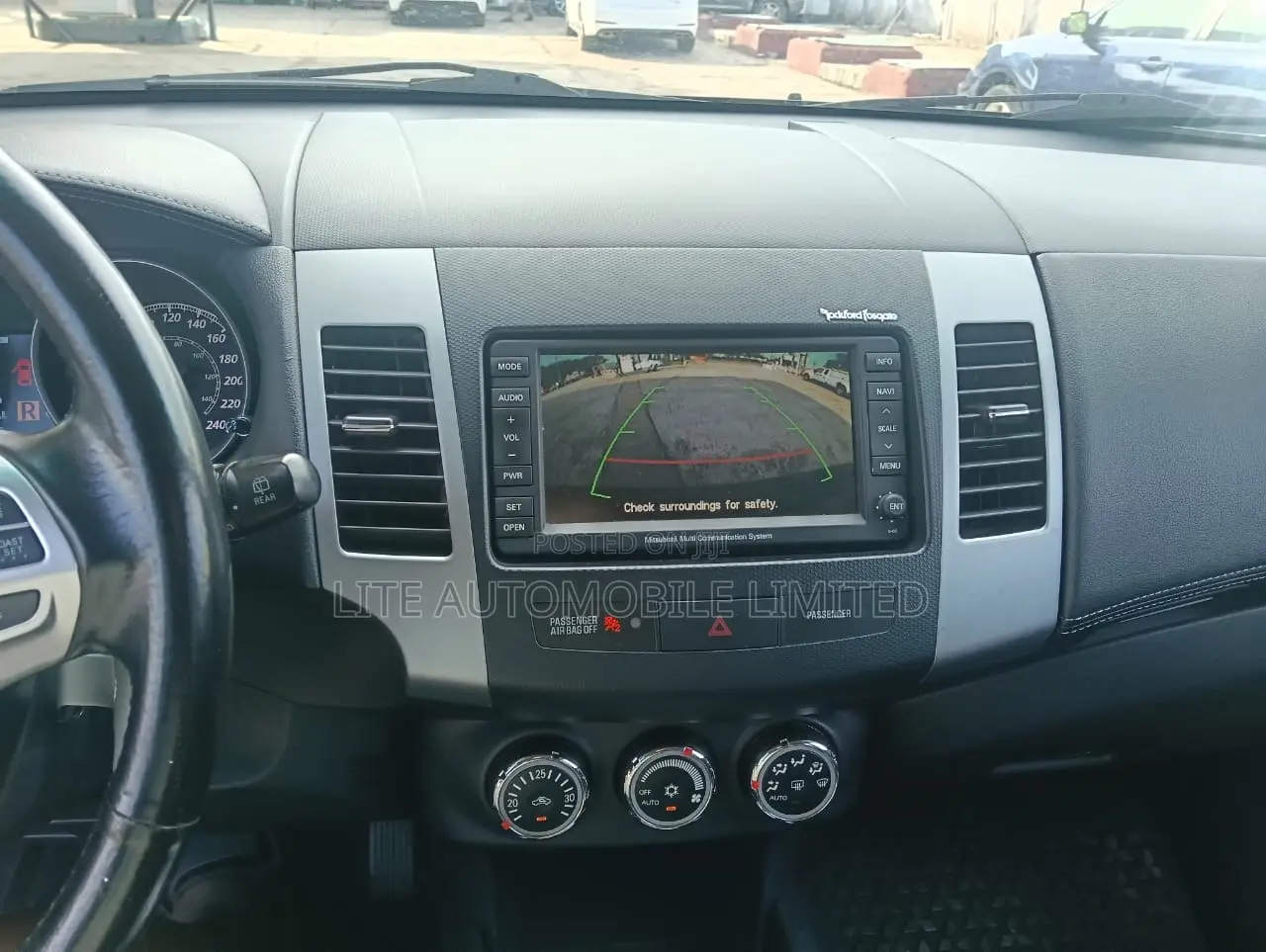 Mitsubishi Outlander Sport SE 2011 Black