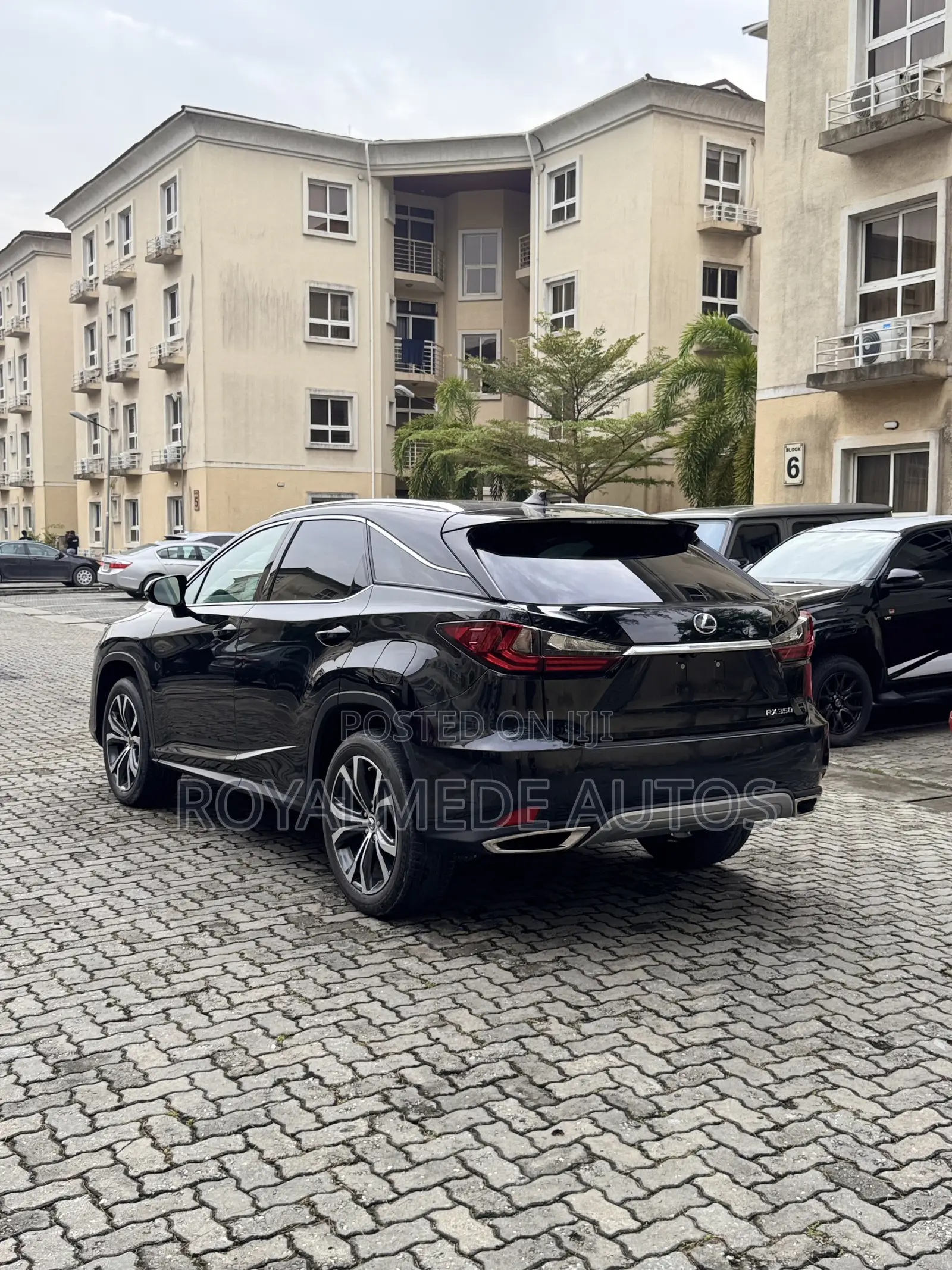Lexus RX 2021 Black