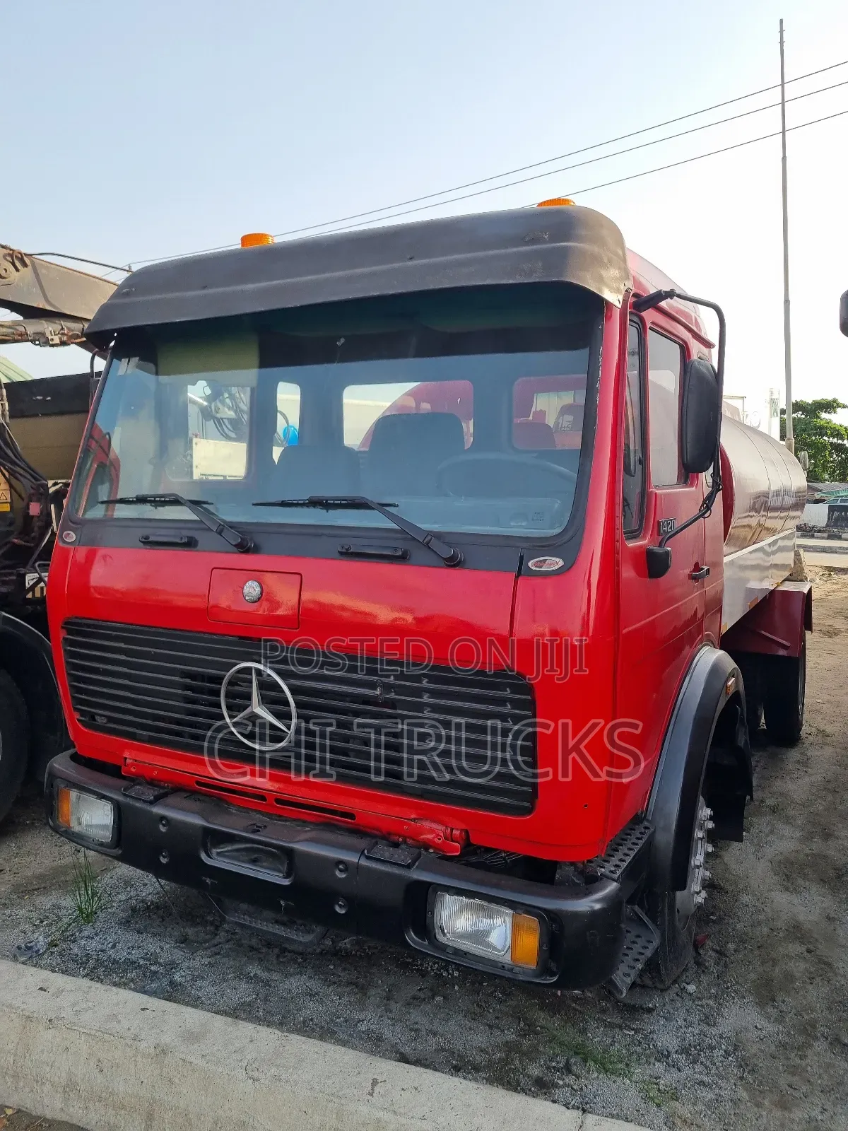 Mercedes Benz 1420 Water Tanker Truck