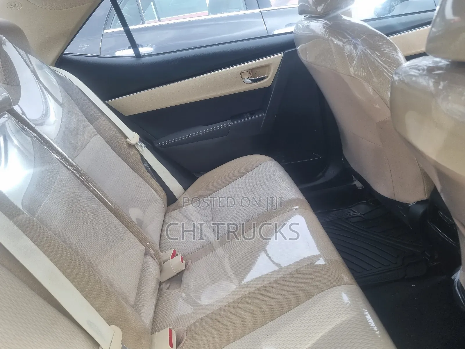 Toyota Corolla LE 4dr Sedan (1.8L 4cyl CVT) 2016 Gray
