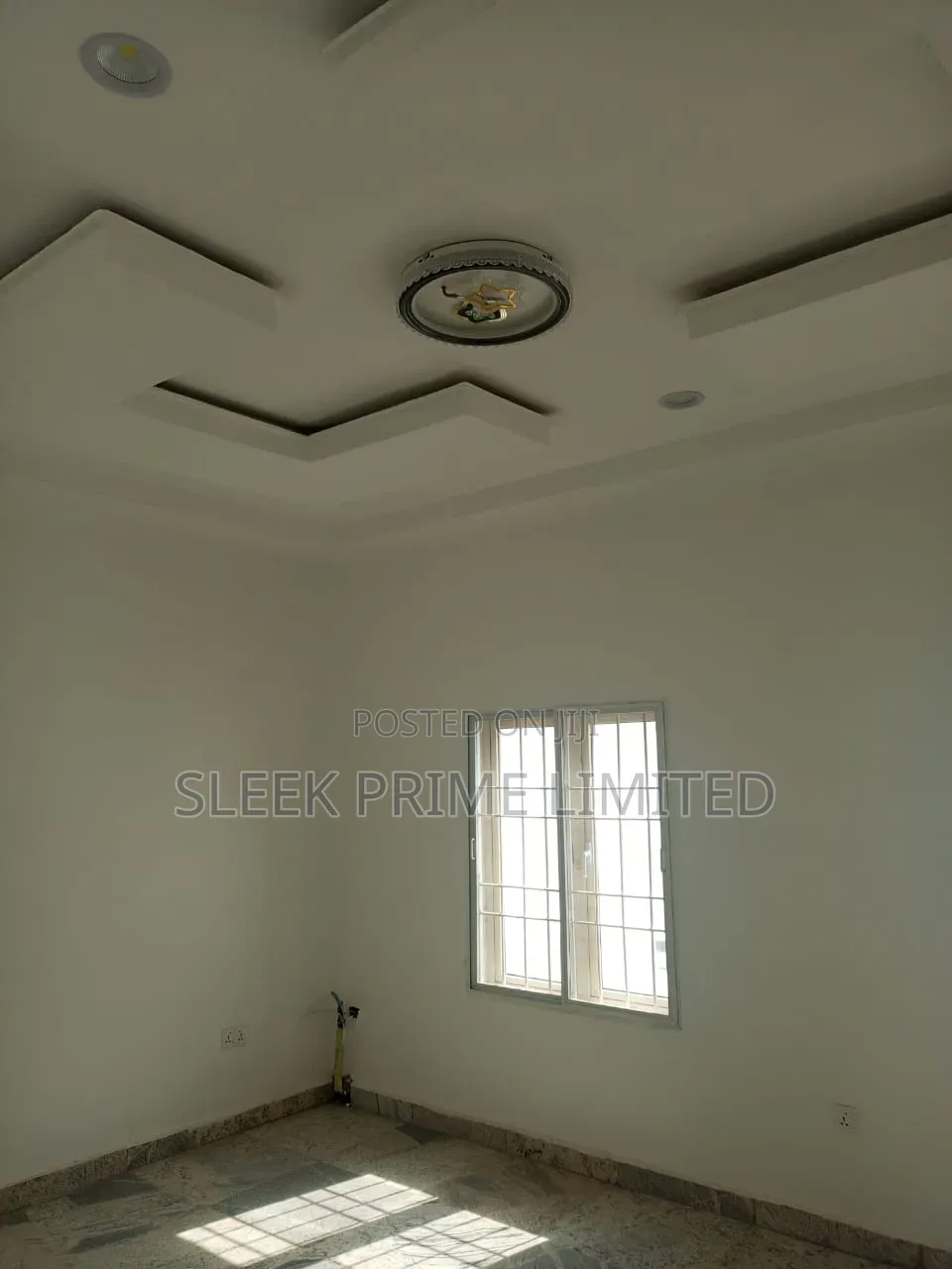 Furnished 7bdrm Maisonette in Katampe Extension for sale