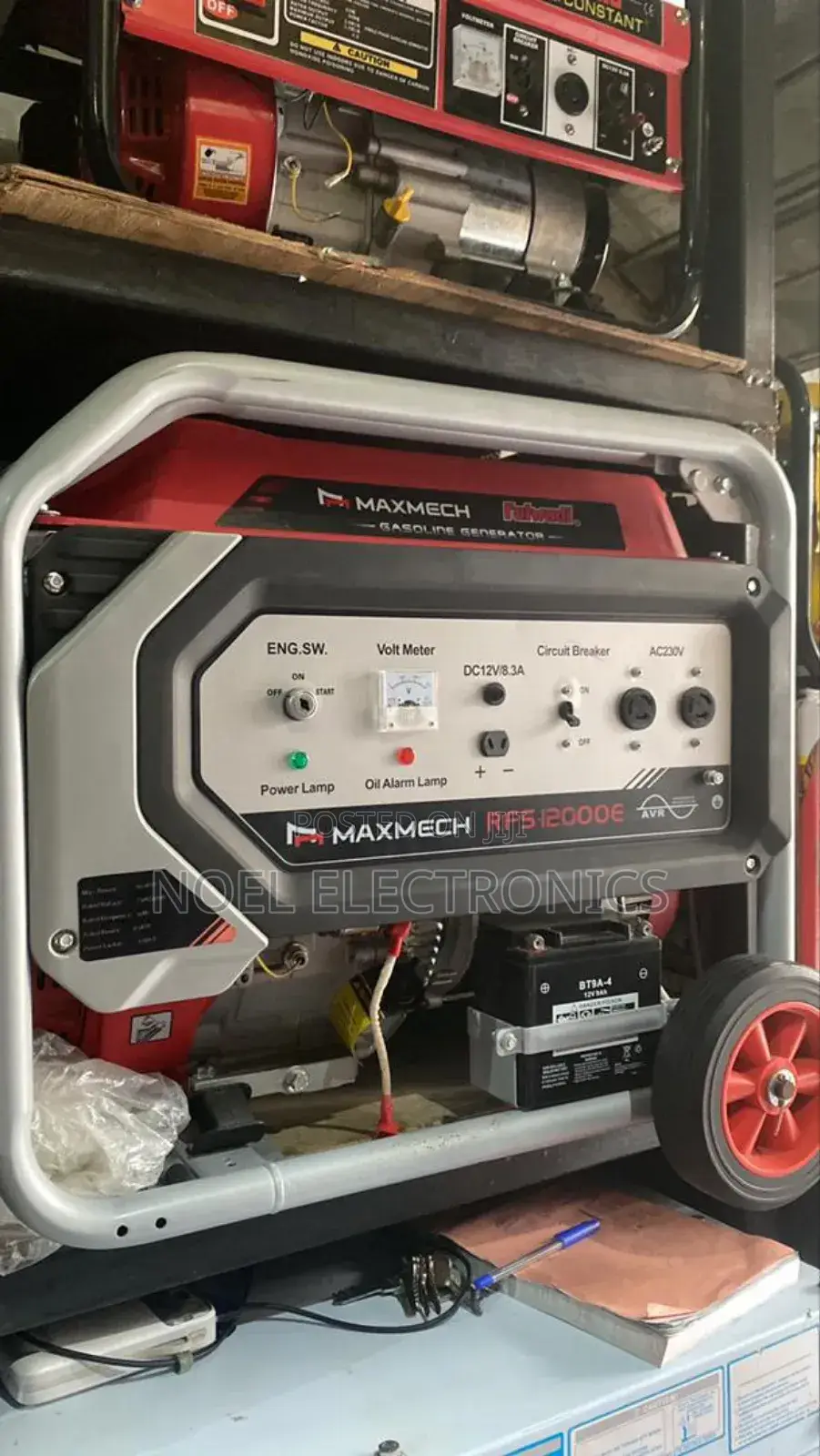 Maxmech RFS-12000e Gasoline Generator.