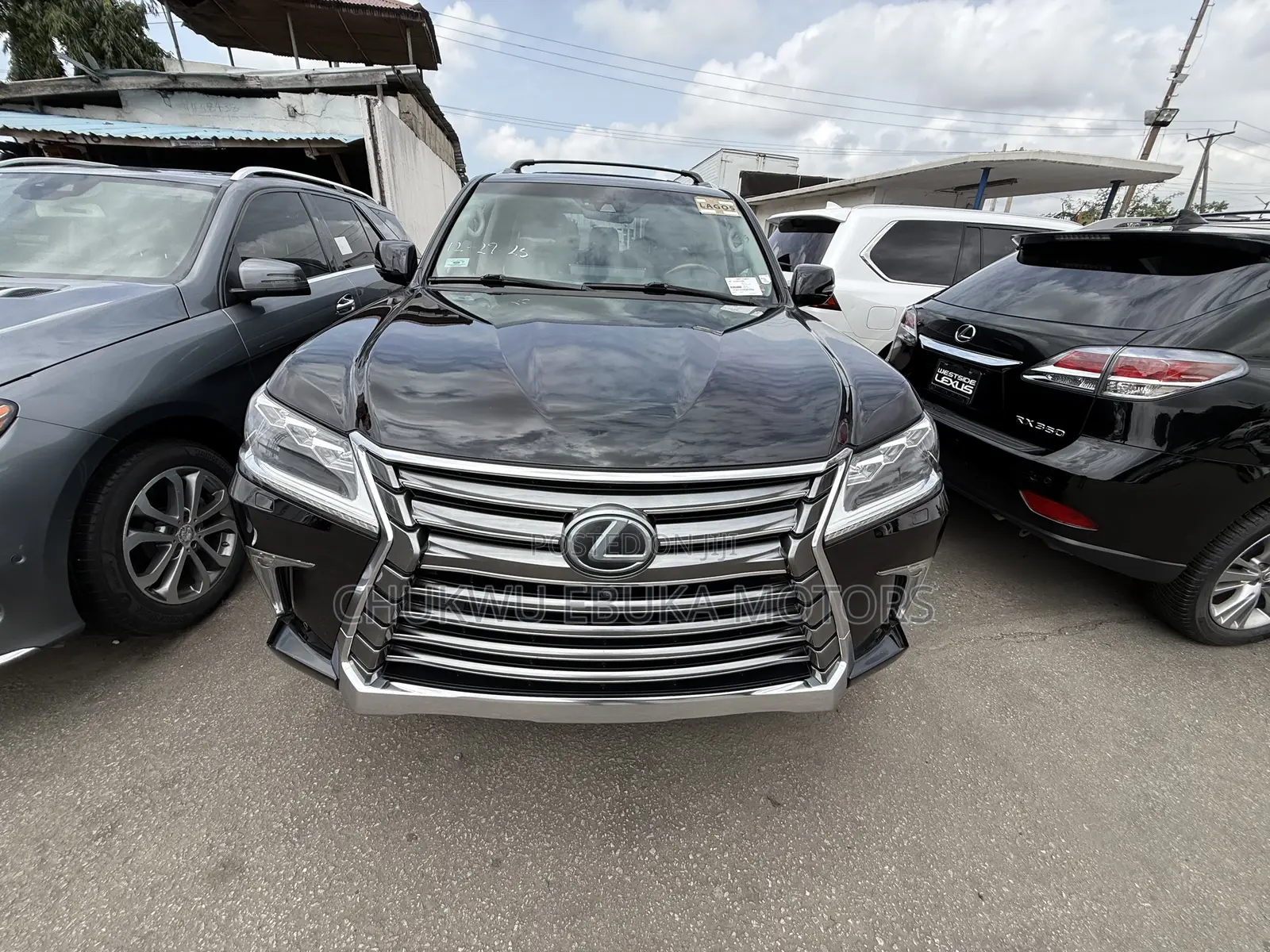 Lexus LX 570 AWD 2017 Black