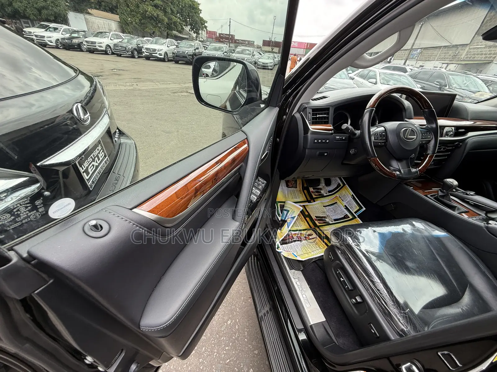 Lexus LX 570 AWD 2017 Black
