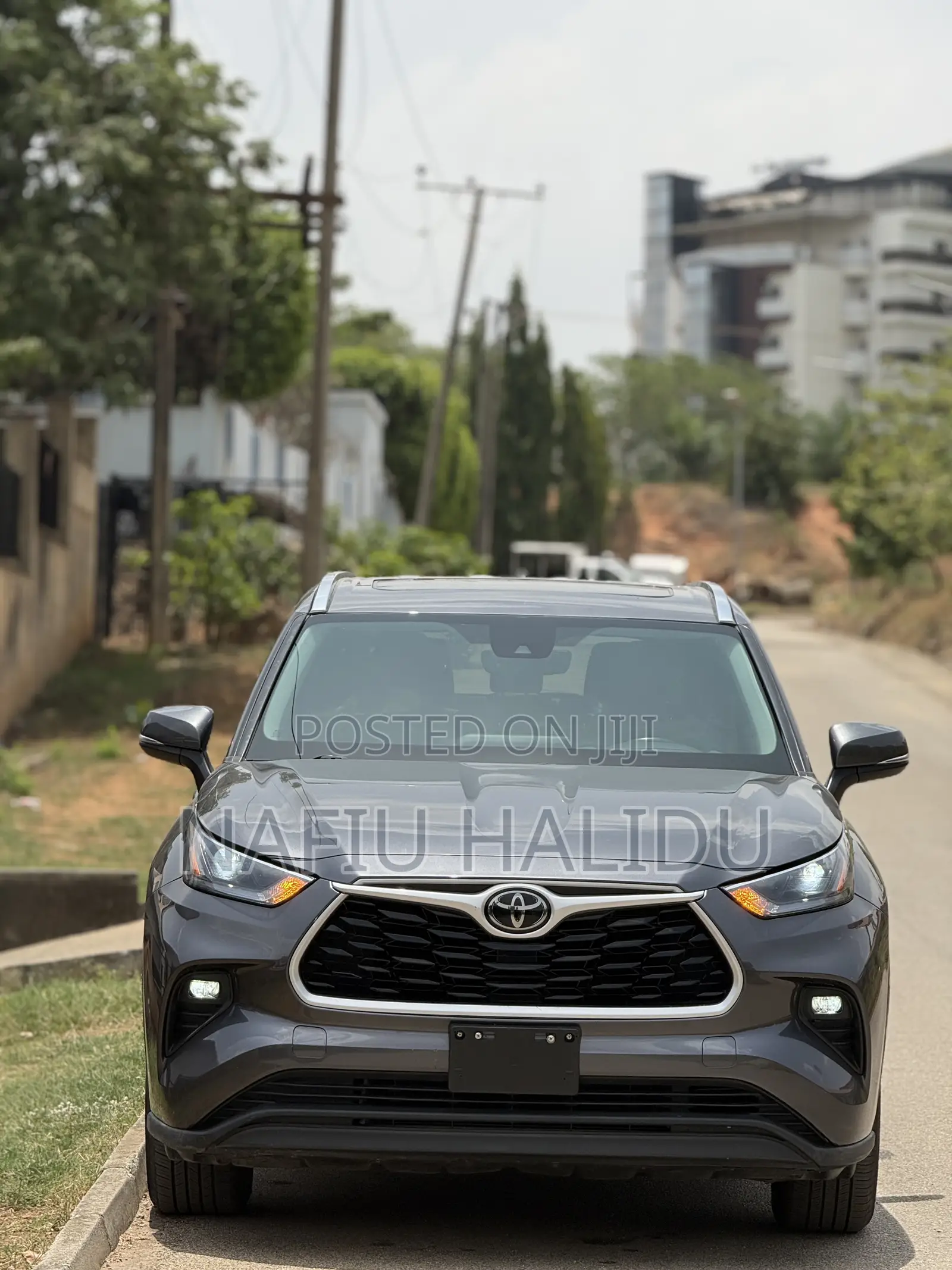Toyota Highlander 2023 Gray