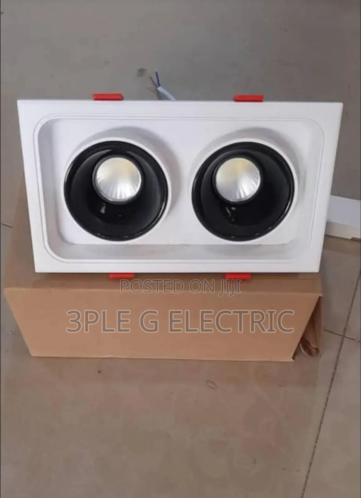 Pure Cast Body Double Spot Light