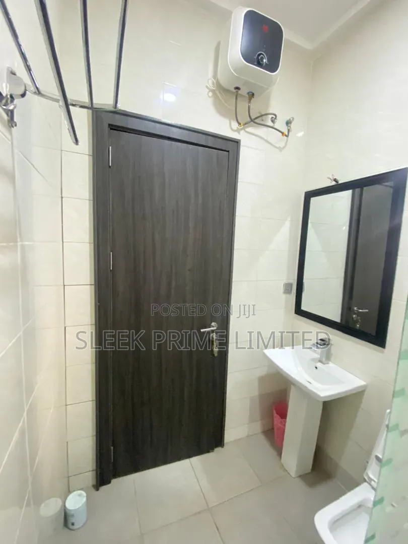 Cozy 2 Bedroom Apartment For Rent In Mabushi
