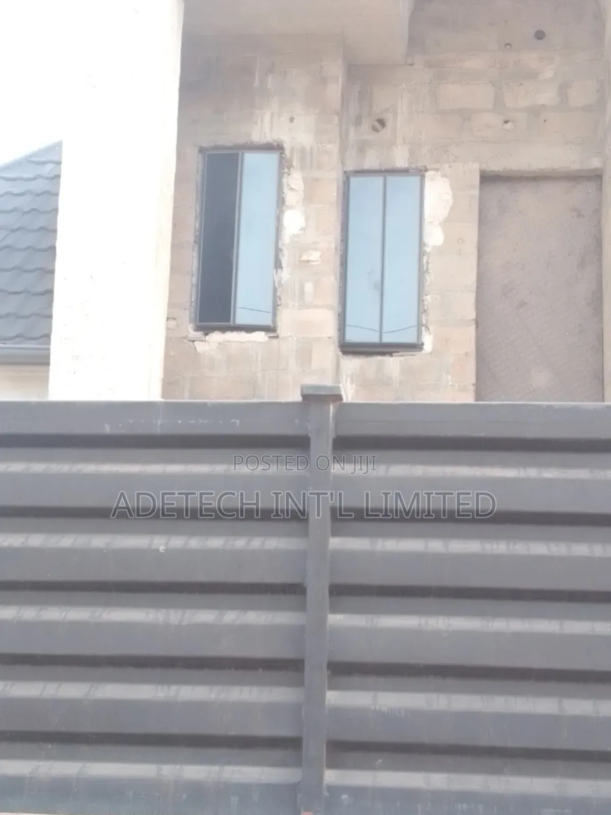 Aluminium Frameless Window With Net and Burglary