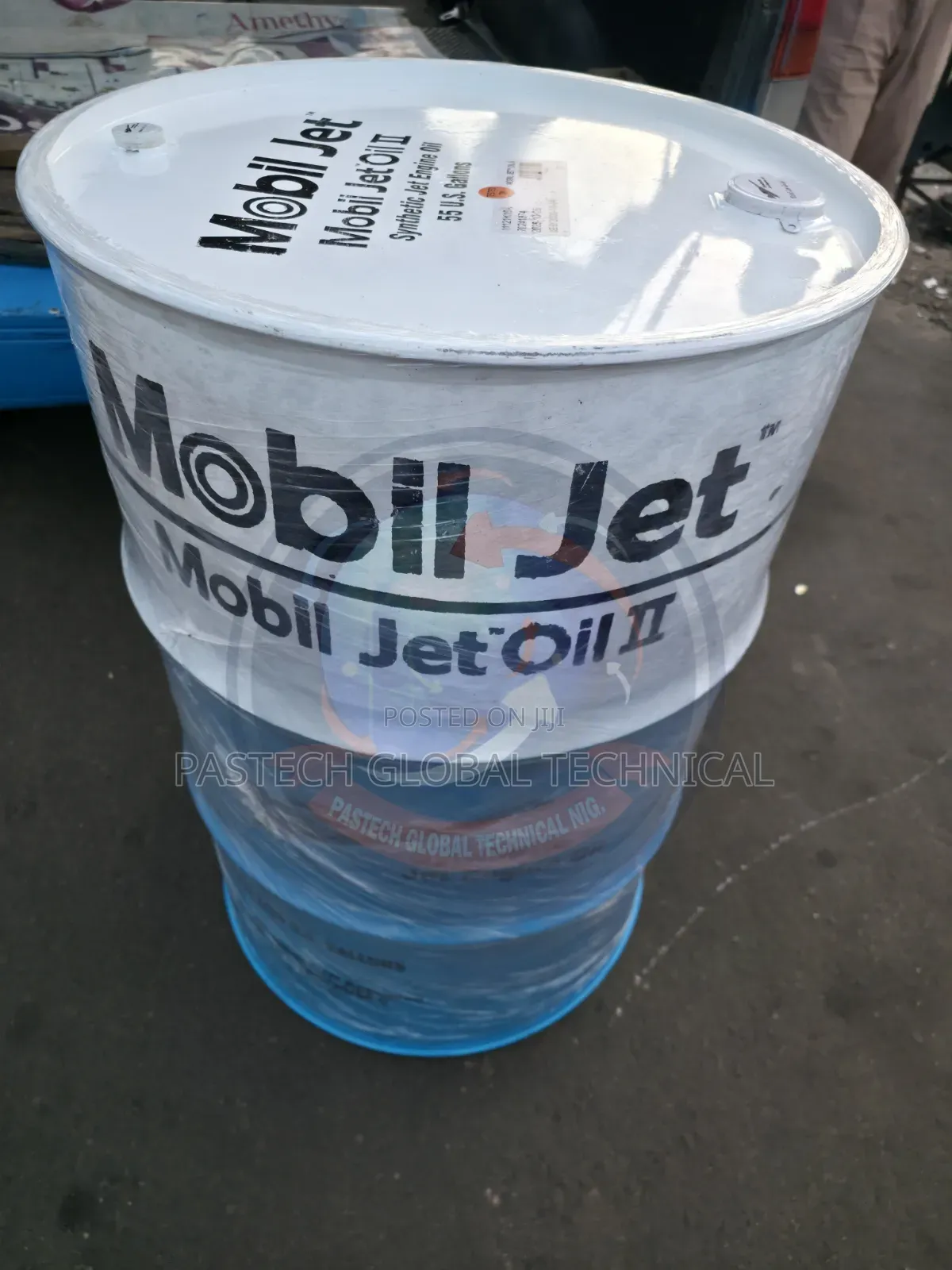 Mobil Jet Oil Ii (55 U.S. 208.2-litre Drum