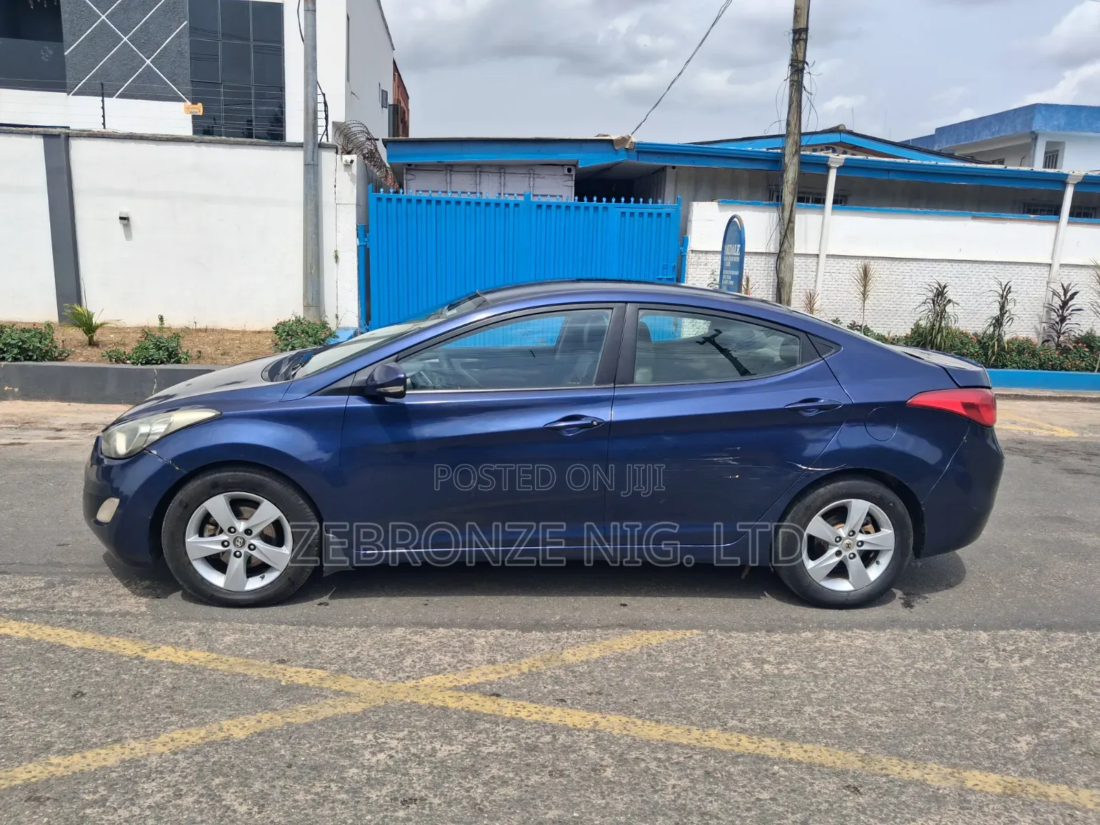 Hyundai Elantra 2012 Blue
