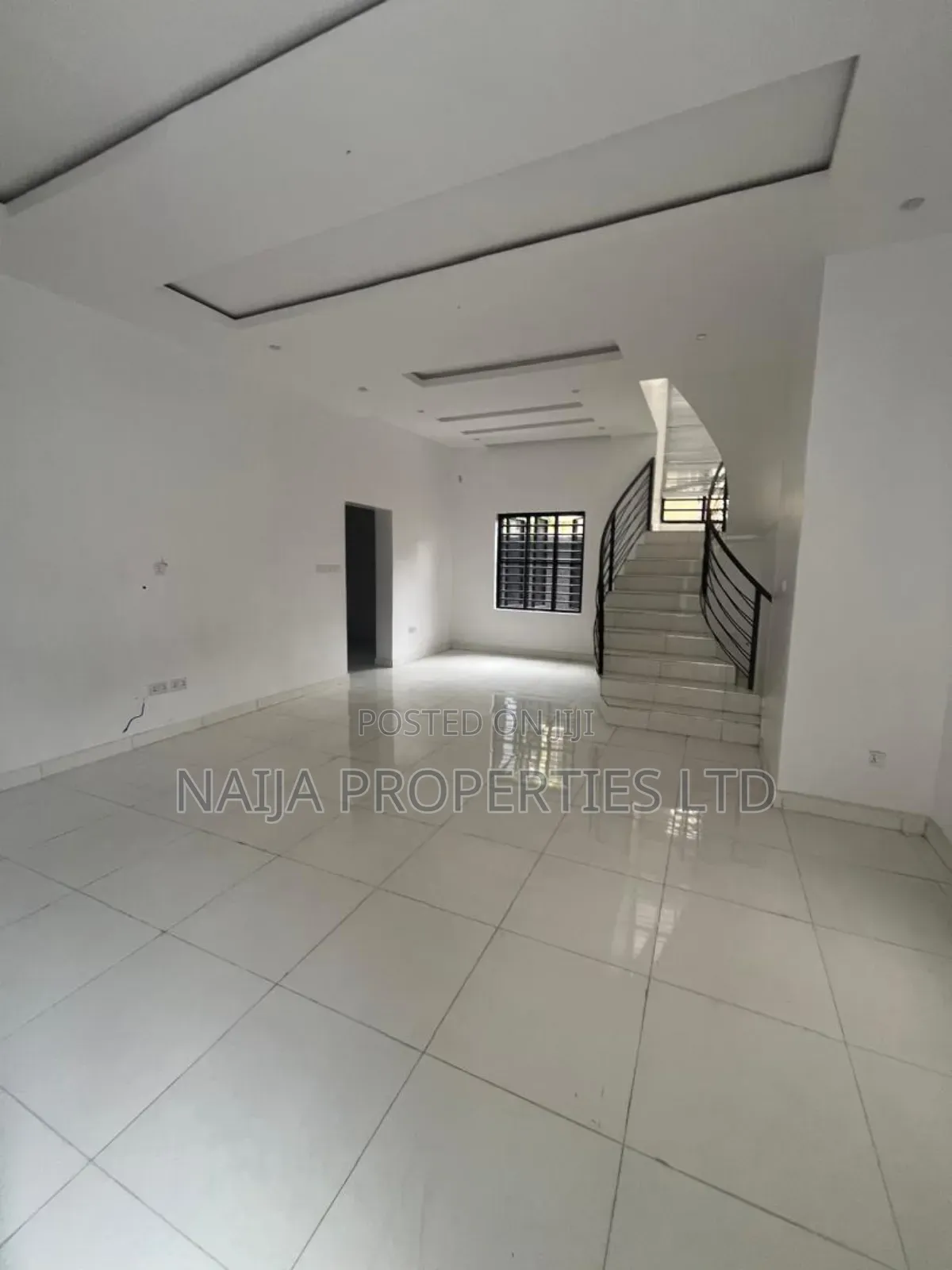 4bdrm Duplex in Peninsula Garden, Sangotedo for rent