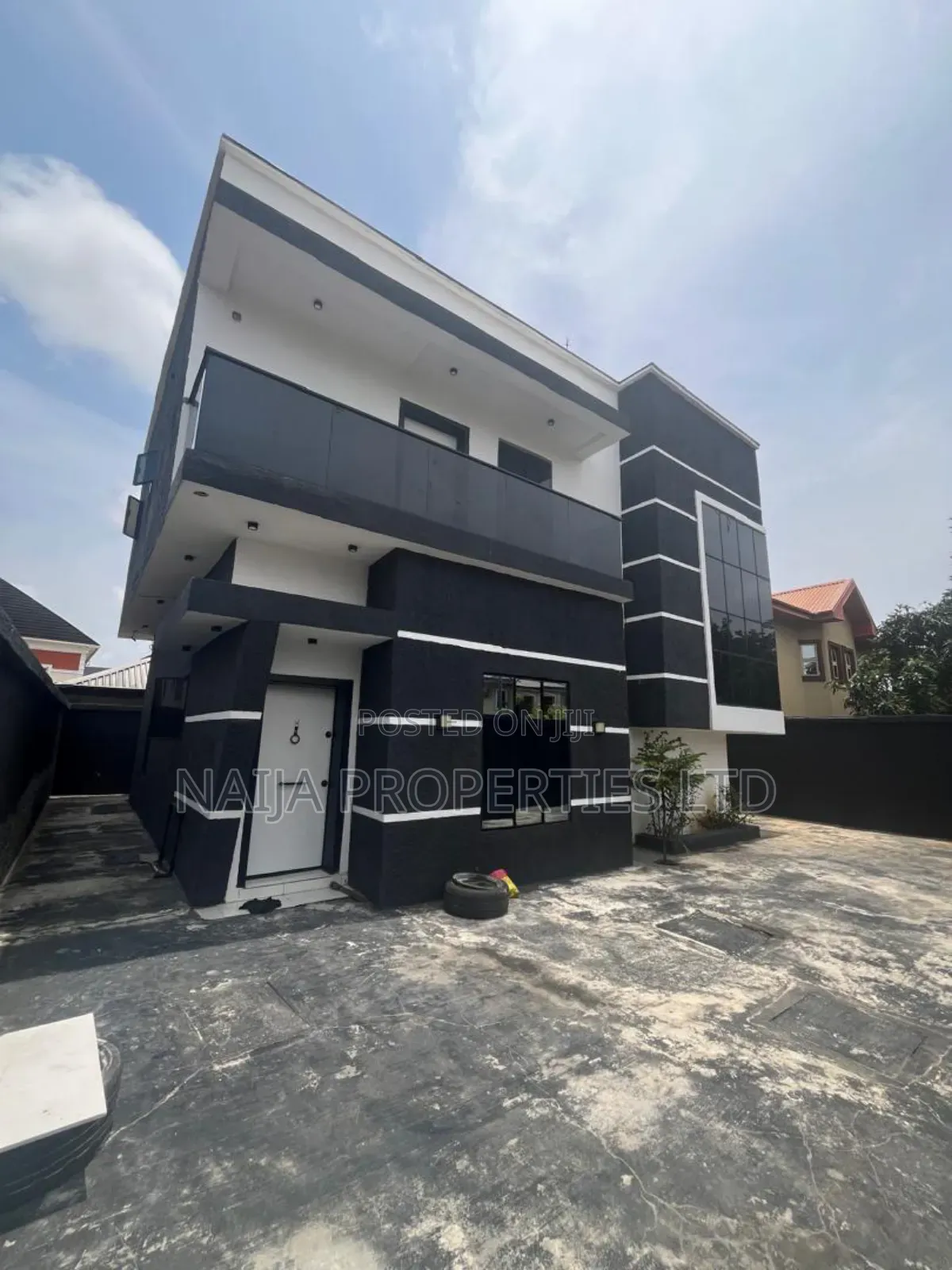 4bdrm Duplex in Peninsula Garden, Sangotedo for rent