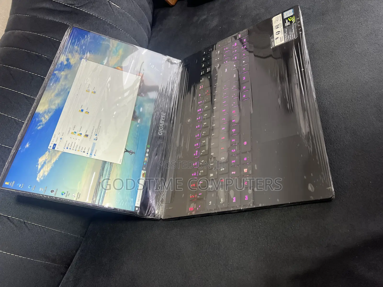 Laptop Gigabyte AERO 15 16GB Intel Core i7 SSD 512GB