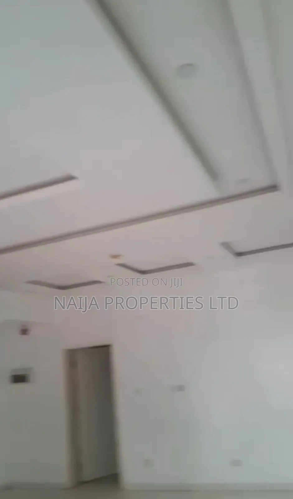 4bdrm Duplex in Peninsula Garden, Sangotedo for rent