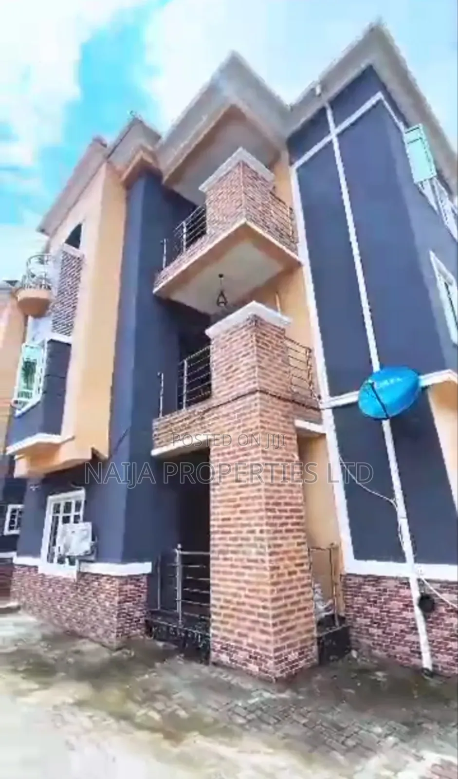 2bdrm Block of Flats in Sangotedo for sale