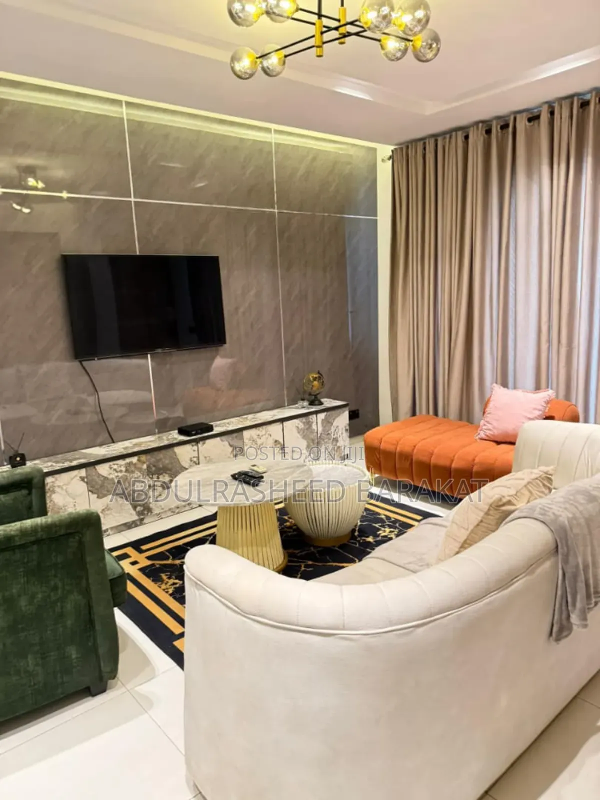 Luxury 2bedroom Apartment With Pool, Elevator and Balcony