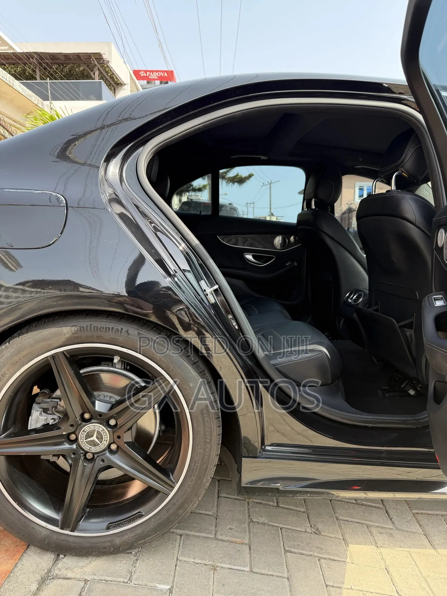 Mercedes-Benz C400 4Matic AWD Sedan (3.0L V6 7A) 2015 Black