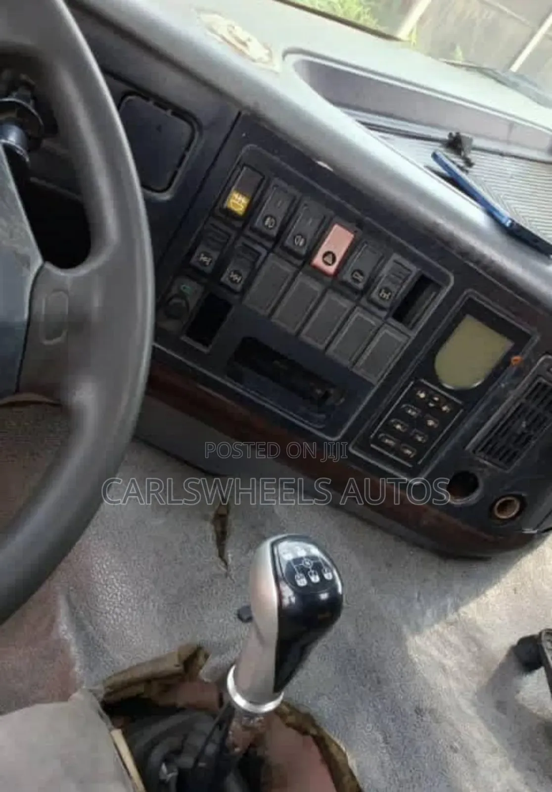 Fairly Nigerian Used 10tyres Howo Dump Truck.